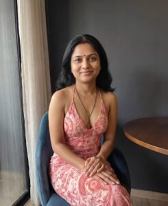 Sunita Stylish Call Girl & Modern Personality in Agra