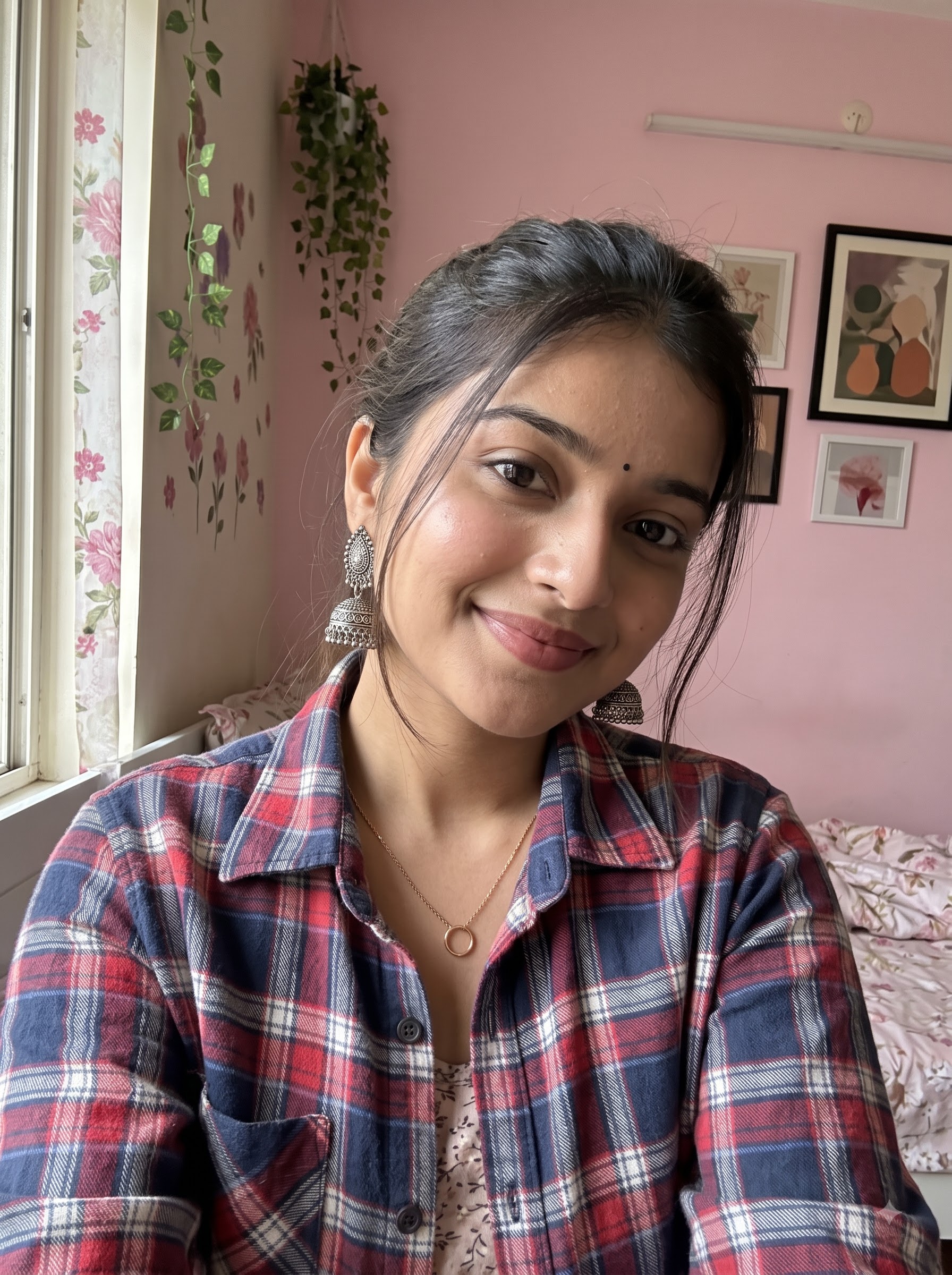 Rosy mehta, Kanchan Lucknow High Profile Vip Independent Call Girl