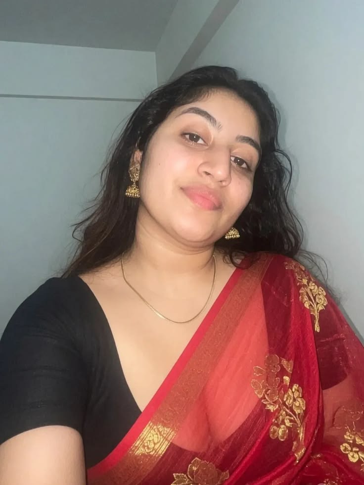 Rosy Mehta, Komal Verified High Profile Independent Call Girls in Lucknow