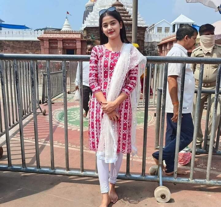 Saanvi 27 yrs