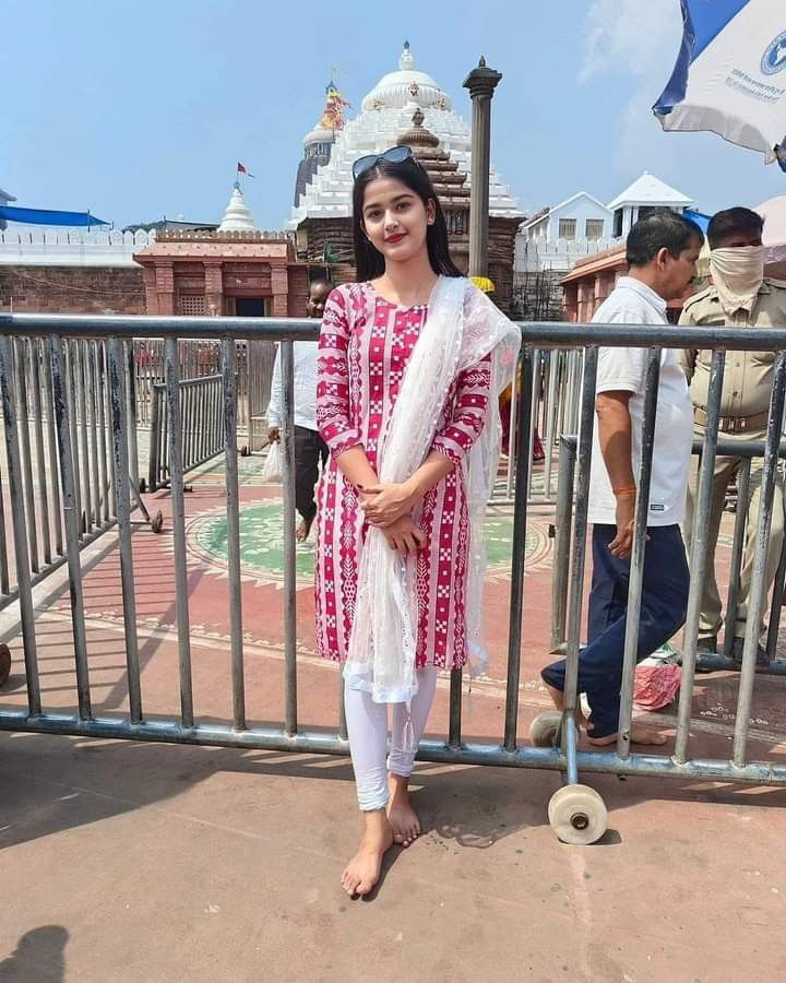 Saanvi, Premium and High Class Escorts in Ahmedabad