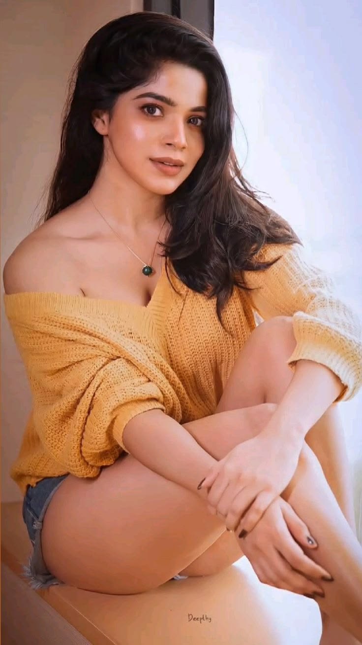 Meet Priya with Rosy Mehta Services in Ahmedabad, providing premium, confidential, and elegant companionship