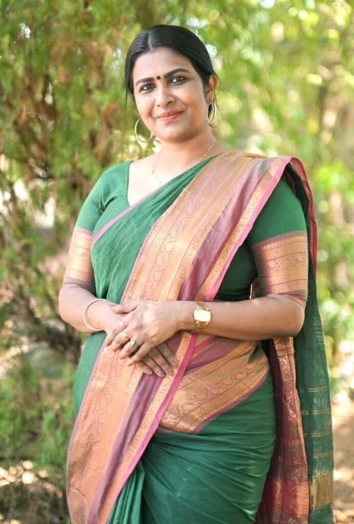 Saanvi Stylish House-Wife Adult Professional in Gachibowli