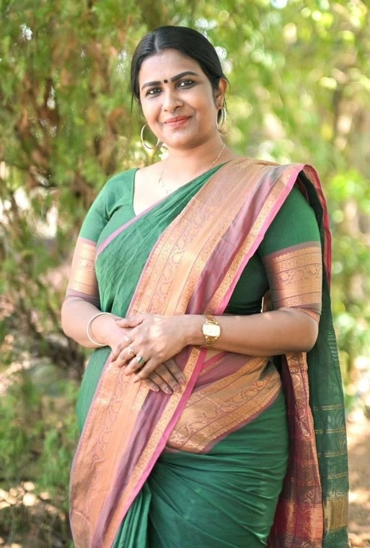 Saanvi Stylish House-Wife Adult Professional in Gachibowli